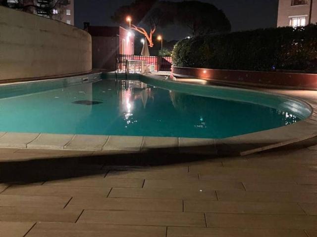 Appartamento in vendita a Roma RM