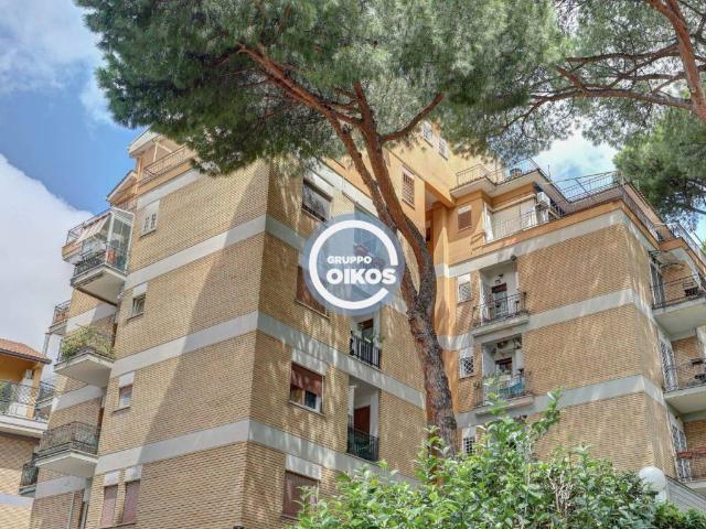 Appartamento in vendita a Roma RM