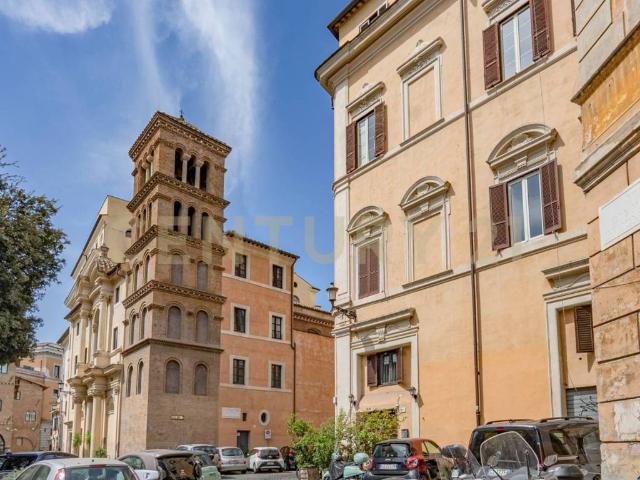 Appartamento in vendita a Roma RM