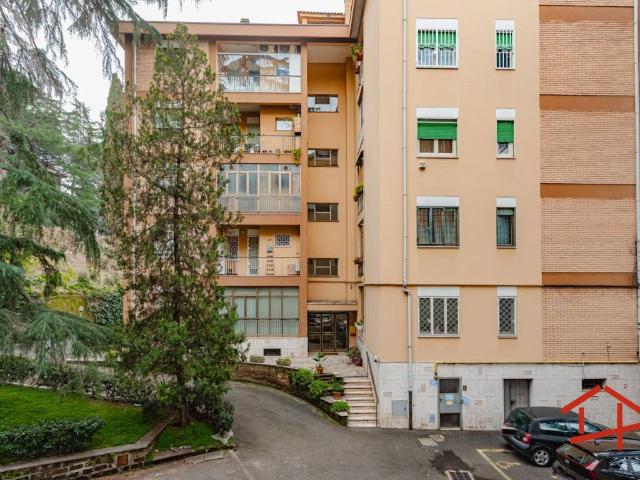 Appartamento in vendita a Roma RM