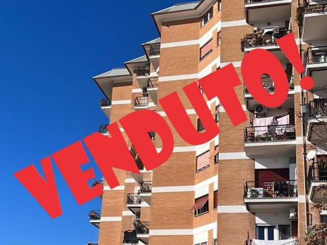 Appartamento in vendita a Roma RM