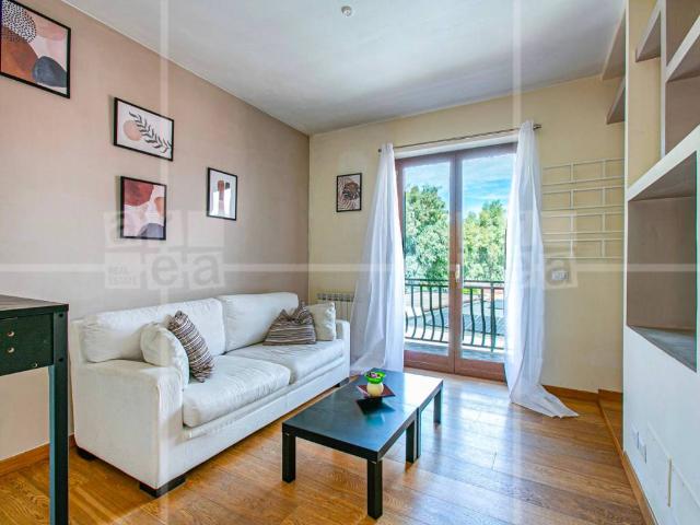 Appartamento in vendita a Roma RM