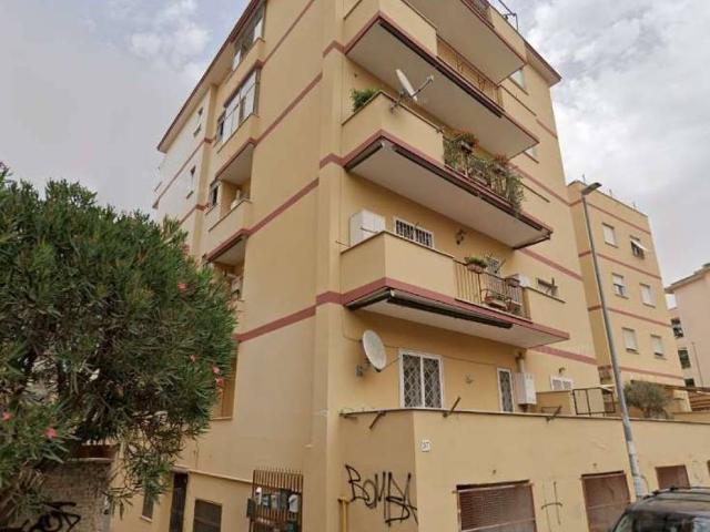 Appartamento in vendita a Roma RM
