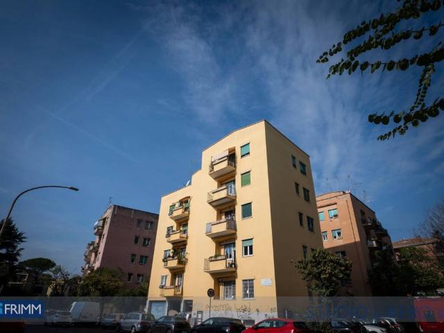 Appartamento in vendita a Roma RM