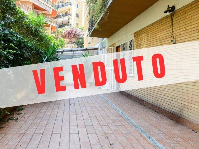 Appartamento in vendita a Roma RM