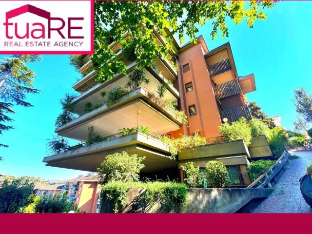 Appartamento in vendita a Roma RM