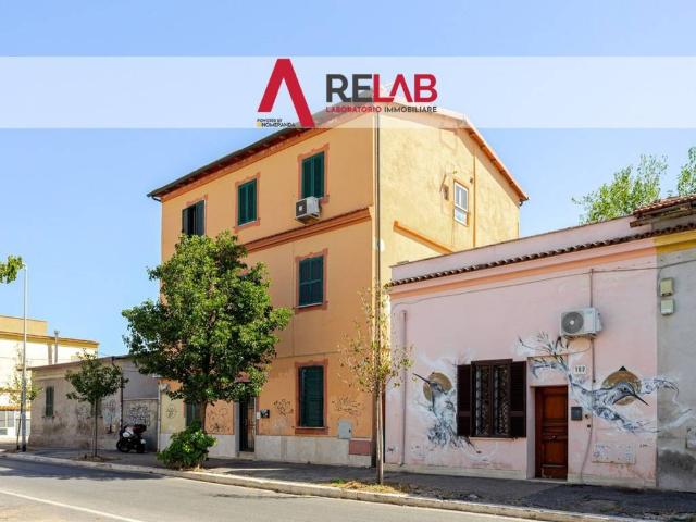 Appartamento in vendita a Roma RM