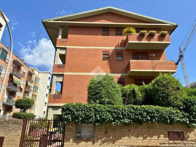 Appartamento in vendita a Roma RM