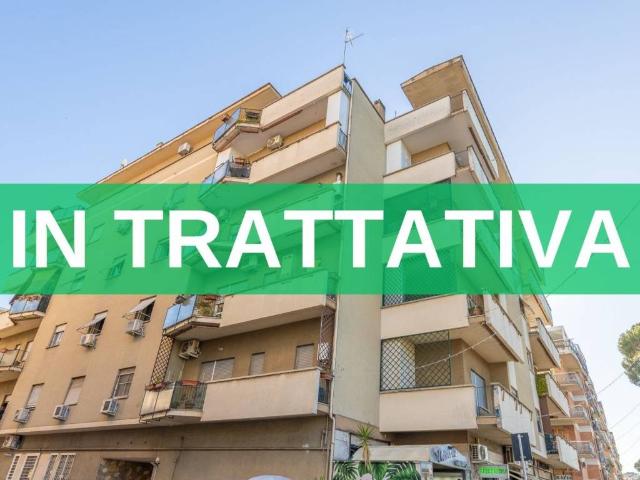 Appartamento in vendita a Roma RM