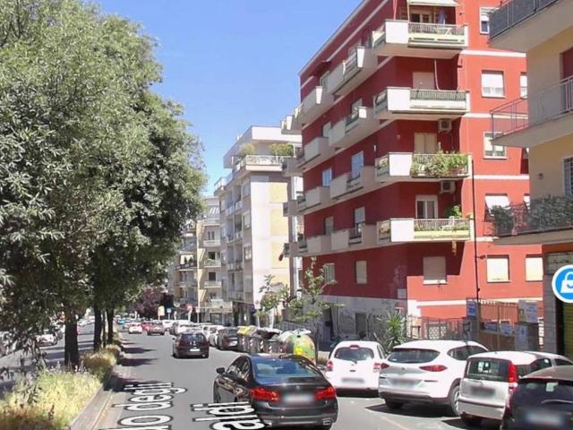 Appartamento in vendita a Roma RM