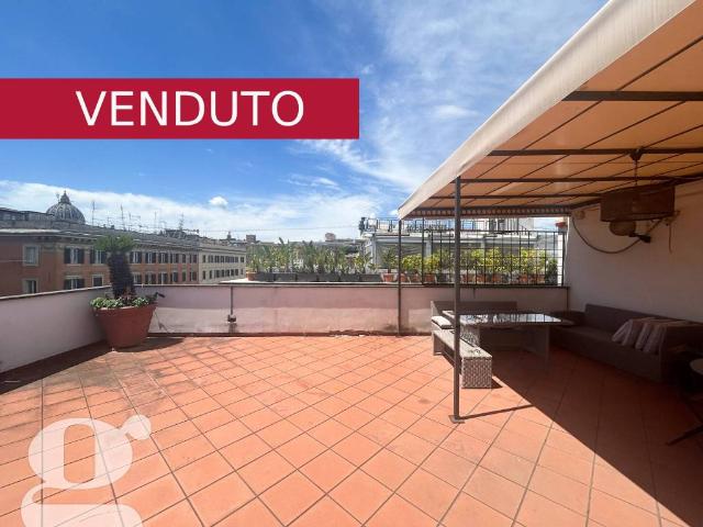 Appartamento in vendita a Roma RM