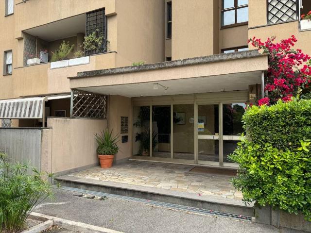 Appartamento in vendita a Roma RM
