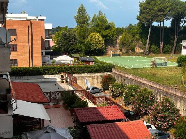 Appartamento in vendita a Roma RM