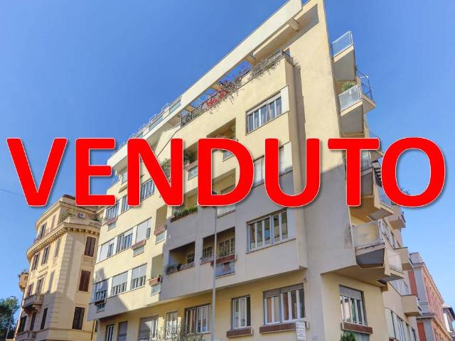 Appartamento in vendita a Roma RM