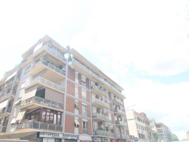Appartamento in vendita a Roma RM