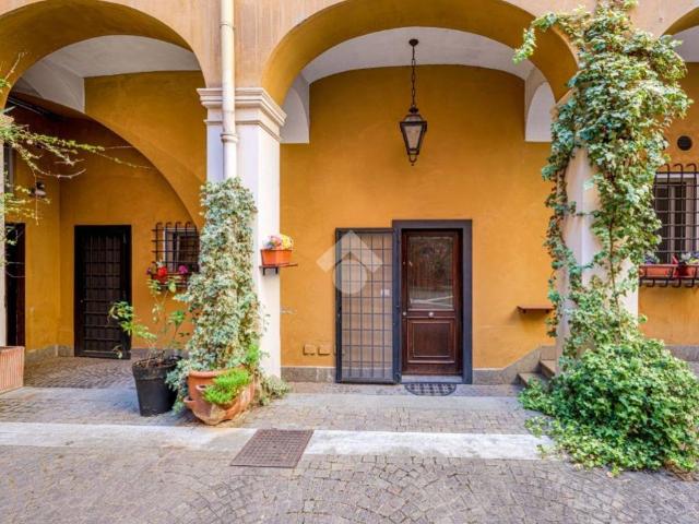 Appartamento in vendita a Roma RM