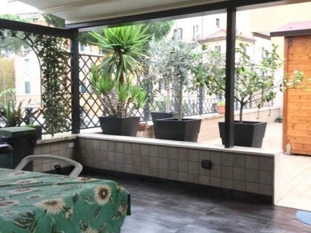 Appartamento in vendita a Roma RM