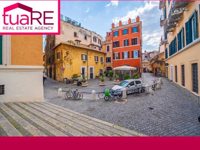 Appartamento in vendita a Roma RM