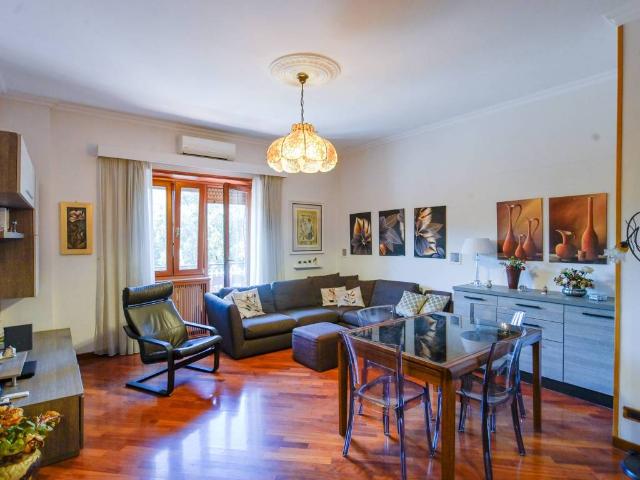Appartamento in vendita a Roma RM