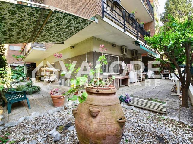 Appartamento in vendita a Roma RM