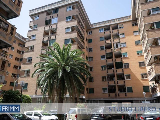 Appartamento in vendita a Roma RM