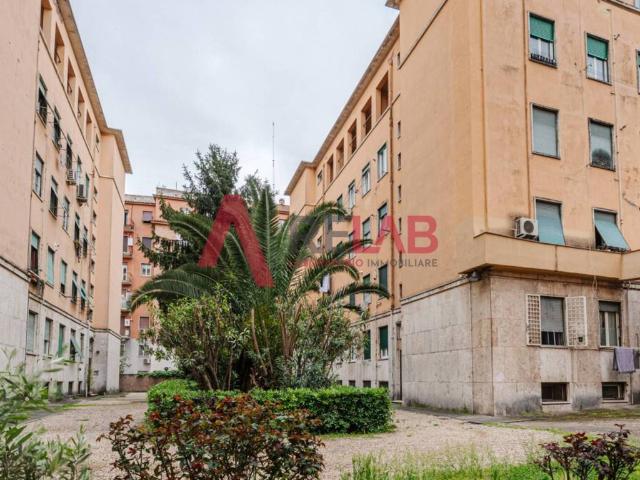 Appartamento in vendita a Roma RM