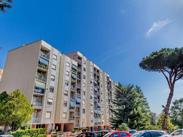 Appartamento in vendita a Roma RM