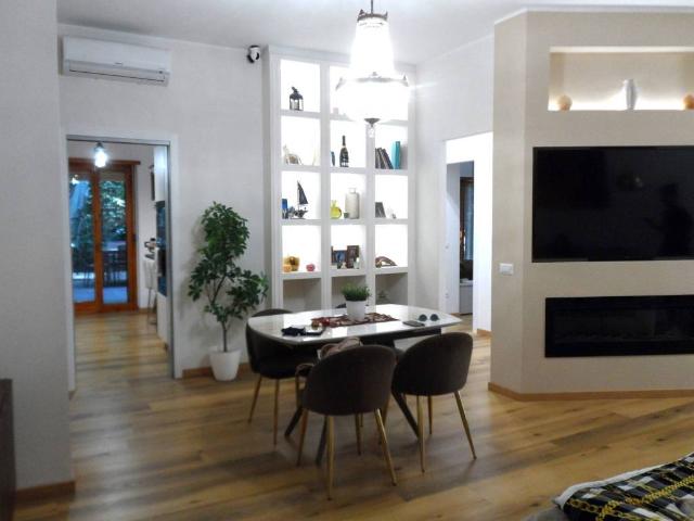 Appartamento in vendita a Roma RM