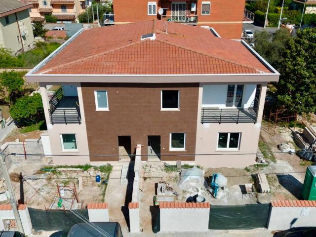Appartamento in vendita a Roma RM