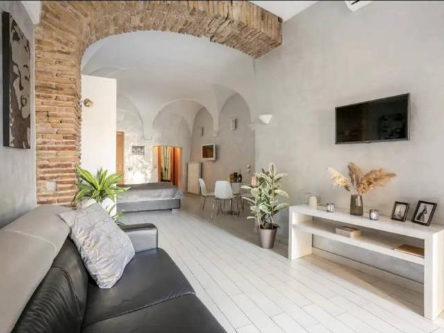 Appartamento in vendita a Roma RM