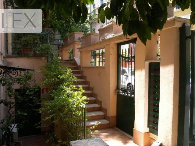 Appartamento in vendita a Roma RM