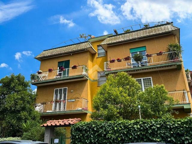 Appartamento in vendita a Roma RM