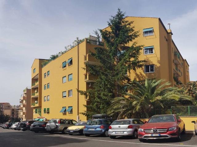 Appartamento in vendita a Roma RM