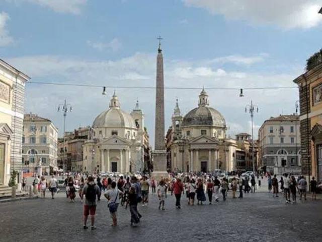 Appartamento in vendita a Roma RM
