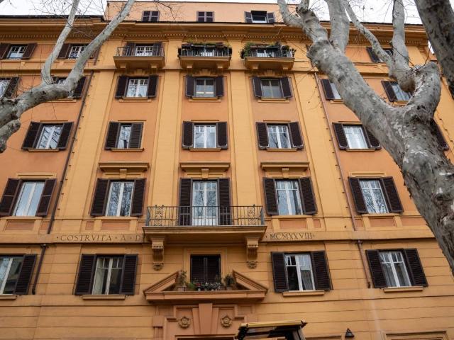 Appartamento in vendita a Roma RM