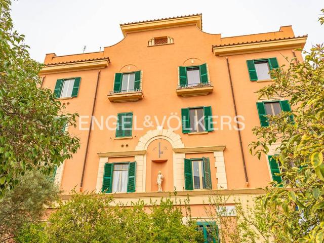 Appartamento in vendita a Roma RM