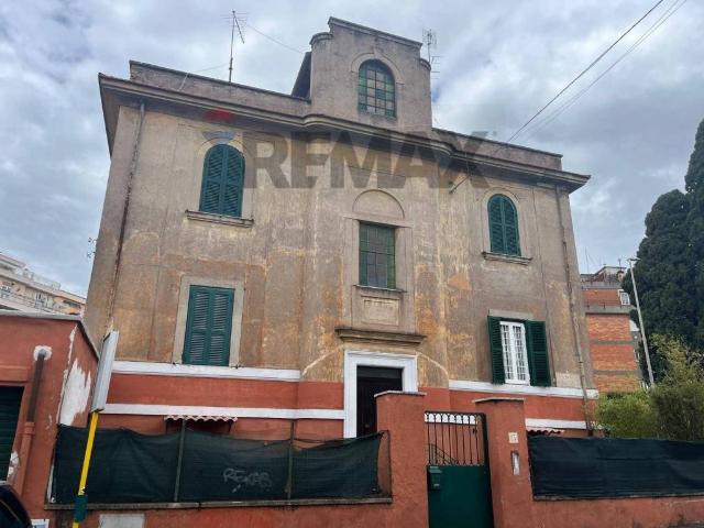 Appartamento in vendita a Roma RM
