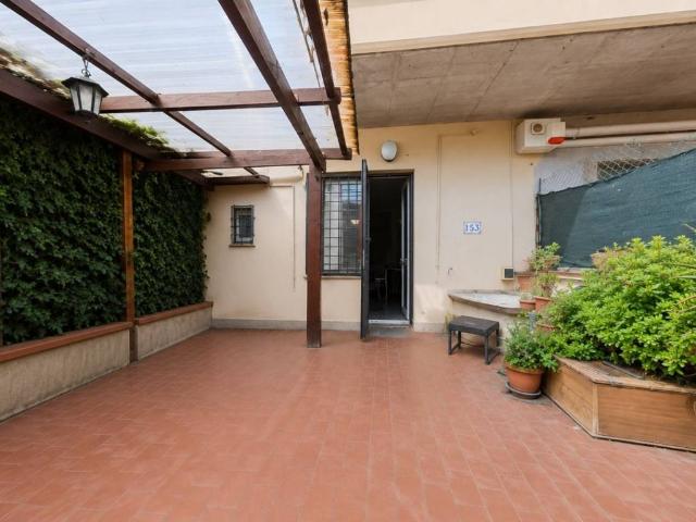 Appartamento in vendita a Roma RM