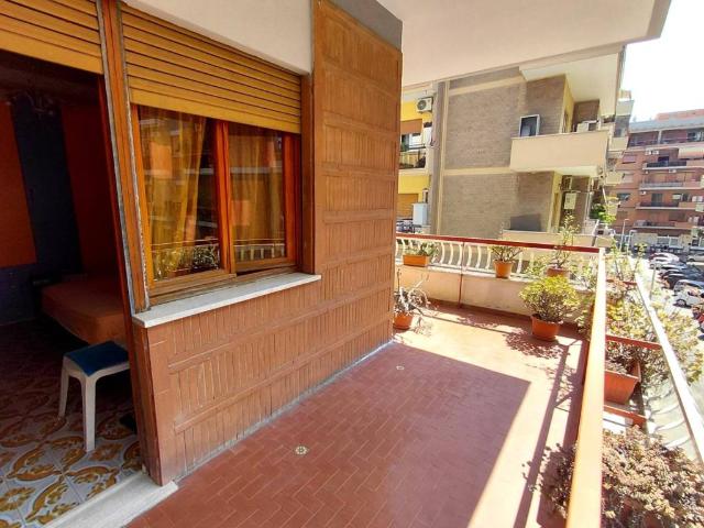Appartamento in vendita a Roma RM