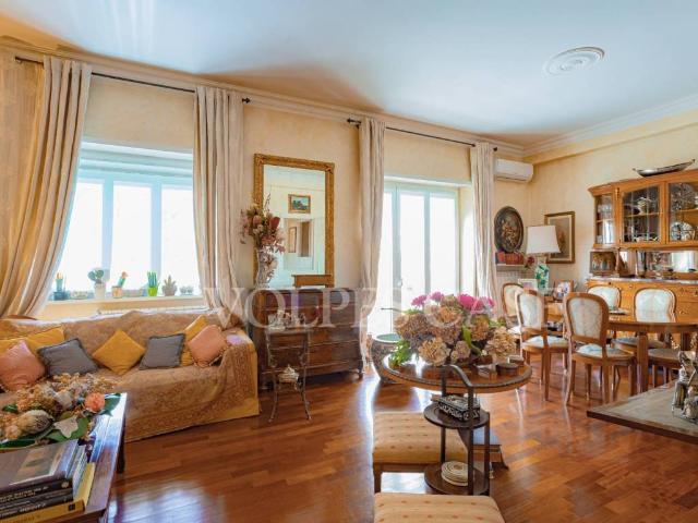 Appartamento in vendita a Roma RM