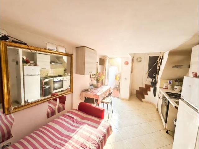 Appartamento in vendita a Roma RM