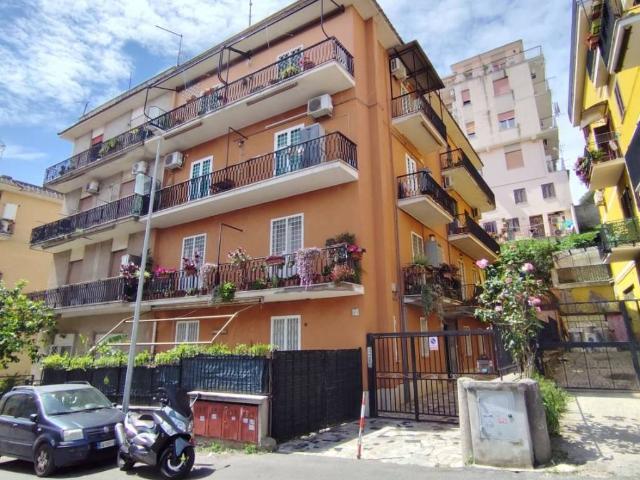 Appartamento in vendita a Roma RM