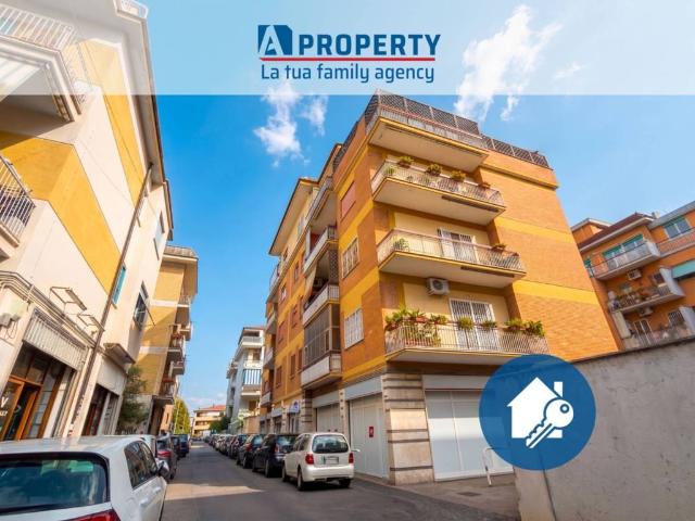 Appartamento in vendita a Roma RM