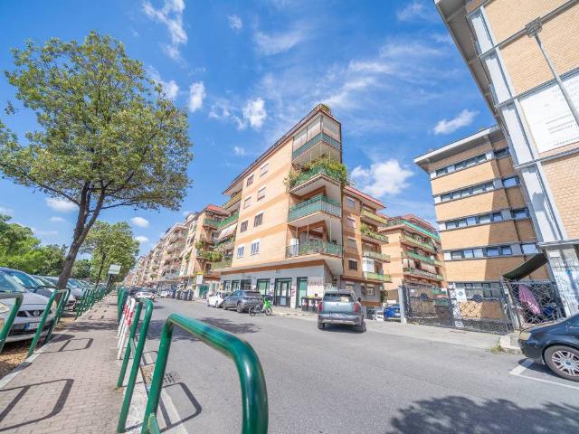 Appartamento in vendita a Roma RM
