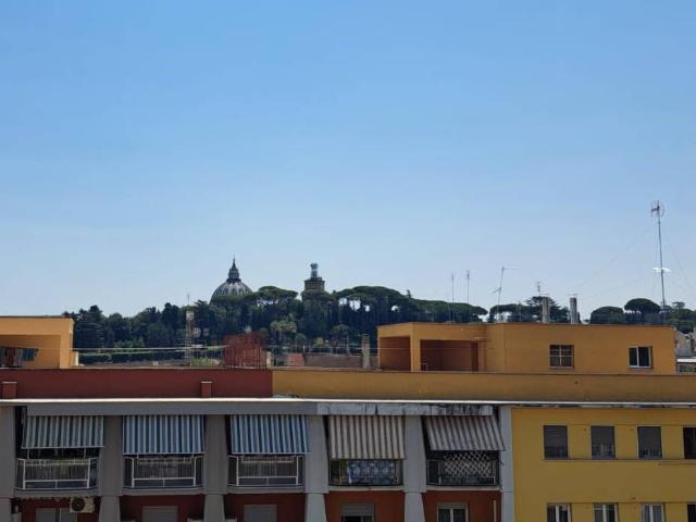 Appartamento in vendita a Roma RM