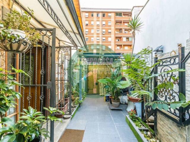 Appartamento in vendita a Roma RM