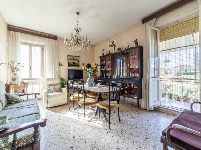 Appartamento in vendita a Roma RM