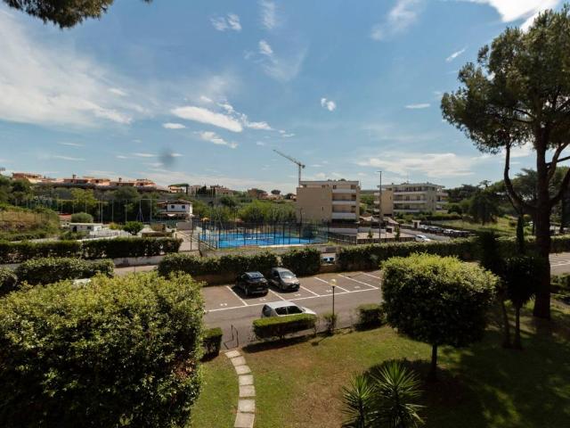 Appartamento in vendita a Roma RM