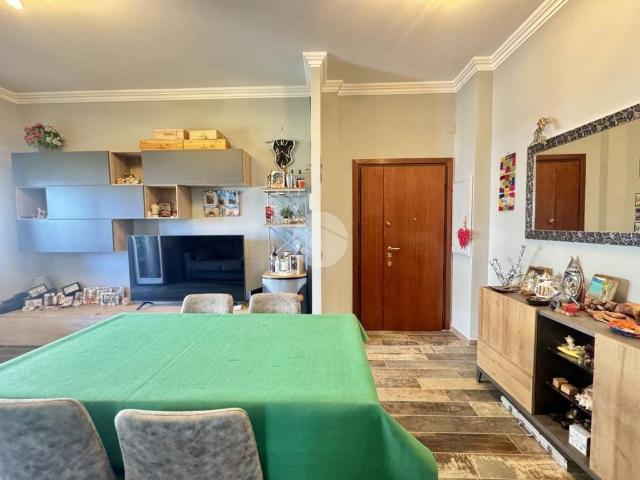 Appartamento in vendita a Roma RM