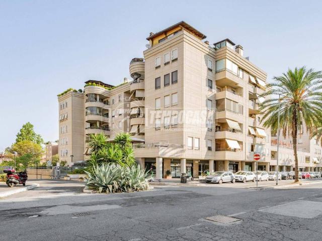 Appartamento in vendita a Roma RM